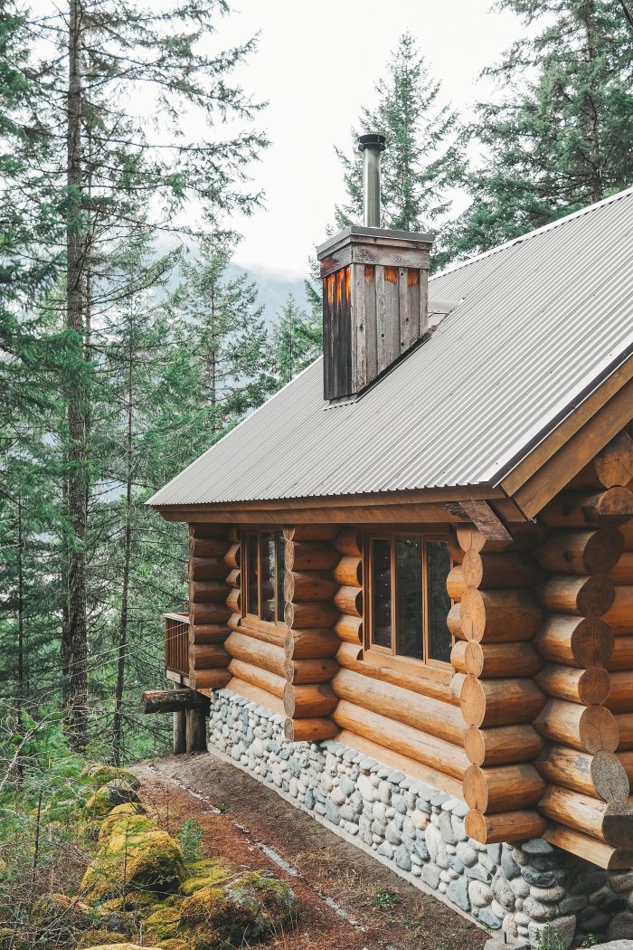 5 Benefits To Owning A Log Cabin